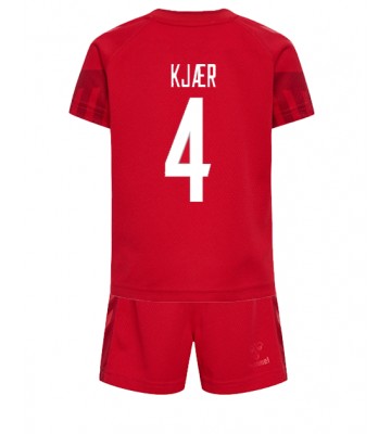 Danmark Simon Kjaer #4 Hjemmedraktsett Barn VM 2022 Kortermet (+ Korte bukser)